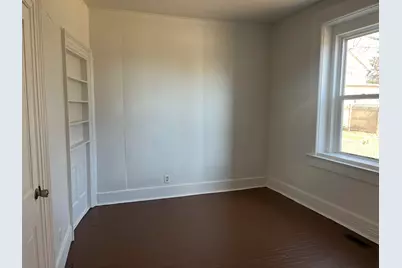 404-406 E Prospect Terrace, Freeport, IL 61032 - Photo 8