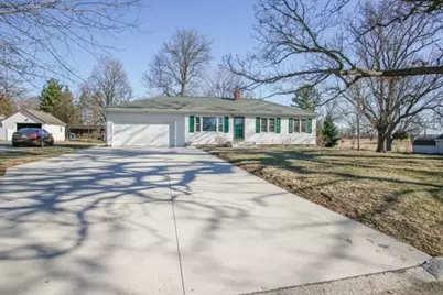 120 E Washington St., Cedarville, IL 61013 - Photo 1