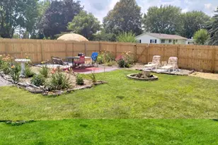 615 Park St, Warren, IL 61087 - Photo 16