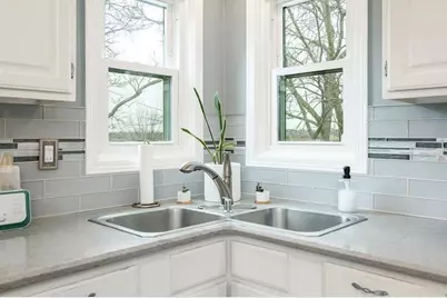 12192 Carberry Lane, Roscoe, IL 61073 - Photo 18