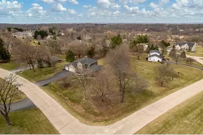 12192 Carberry Lane, Roscoe, IL 61073 - Photo 54
