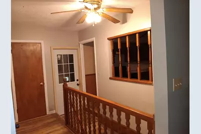 1604 Parkside Court, Freeport, IL 61032 - Photo 2