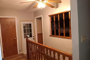 1604 Parkside Ct, Freeport, IL 61032 - Photo 2