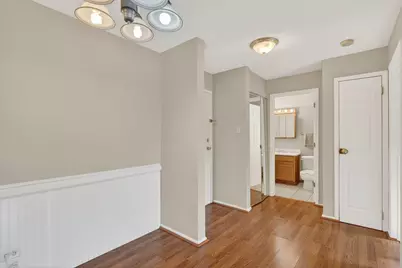 706 Marilyn Unit 107 Avenue, Glendale Heights, IL 60139 - Photo 10