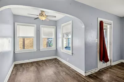 2823 Ridgeway Avenue, Rockford, IL 61101 - Photo 8