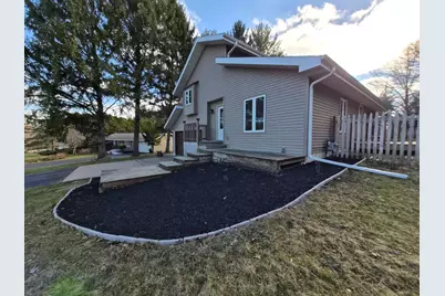 13439 Parkcrest Place, Roscoe, IL 61073 - Photo 2