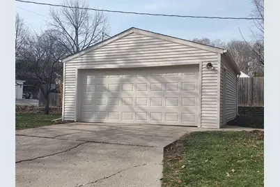 116 N Vale Avenue, Rockford, IL 61107 - Photo 10