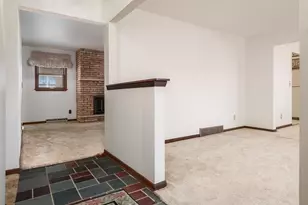 1110 Roxbury Close, Rockford, IL 61107 - Photo 20