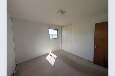 934 Jefferson Drive, Freeport, IL 61032 - Photo 8