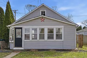 1201 14th Ave, Rock Falls, IL 61071 - Photo 2