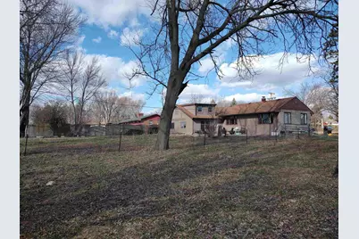 1982 N Meridian Road, Rockford, IL 61101 - Photo 4