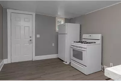 708 Dickerman Street, Rockford, IL 61102 - Photo 18