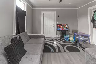 1235 S Court St, Rockford, IL 61102 - Photo 46