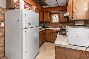 720 18th Ave, Rockford, IL 61104 - Photo 12