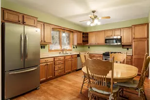 1626 Constitution Pl, Rockford, IL 61103 - Photo 14