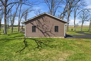 5287 E Canfield (5 Ac) Rd, Chana, IL 61015 - Photo 38