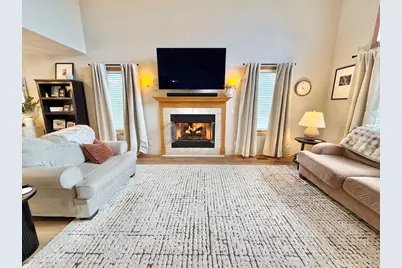 9102 Riverview Trail, Roscoe, IL 61073 - Photo 6