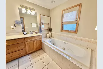 9102 Riverview Trail, Roscoe, IL 61073 - Photo 20