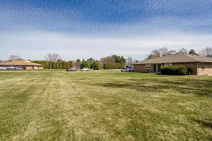 9960 Bitterroot, Roscoe, IL 61073 - Photo 28