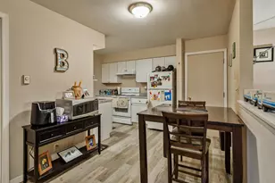 9960 Bitterroot, Roscoe, IL 61073 - Photo 14