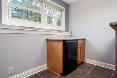 5205 Einor Avenue, Rockford, IL 61108 - Photo 70