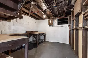 1617 Custer Ave, Rockford, IL 61103 - Photo 16