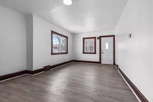 1617 Custer Ave, Rockford, IL 61103 - Photo 4