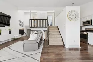 4657 High Point Dr, Rockford, IL 61114 - Photo 2