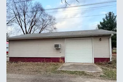 603 Iris Street, Savanna, IL 61074 - Photo 32