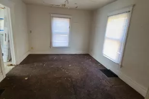 418 Oakley, Rockford, IL 61101 - Photo 8