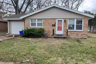 730 Woodlawn Ave, Rockford, IL 61103 - Photo 1