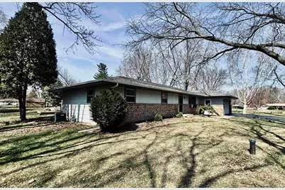 6135 Halverson Drive, Rockford, IL 61109 - Photo 2