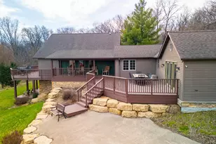 2287 W Hanover Rd, Hanover, IL 61041 - Photo 48