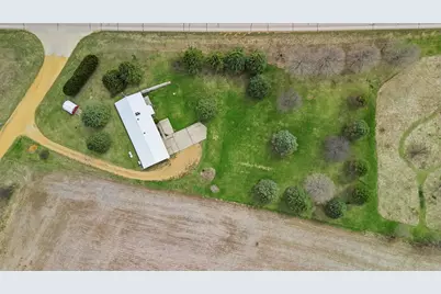 2870 S Wagon Road, Polo, IL 61064 - Photo 4