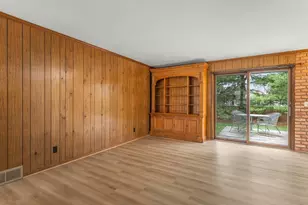 507 Goodling St, Winnebago, IL 61088 - Photo 16