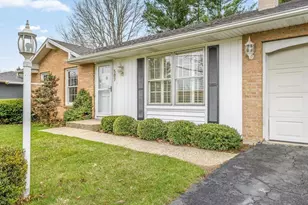 507 Goodling St, Winnebago, IL 61088 - Photo 32