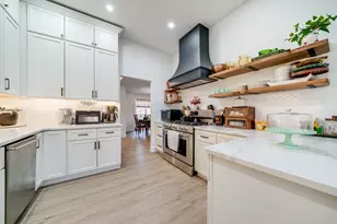 6667 Rolling Hedge Ln, Rockford, IL 61108 - Photo 12