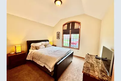 11370 Lindbergh Lane, Poplar Grove, IL 61065 - Photo 16