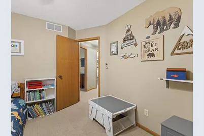 6609 Sawmill Drive, Roscoe, IL 61073 - Photo 22