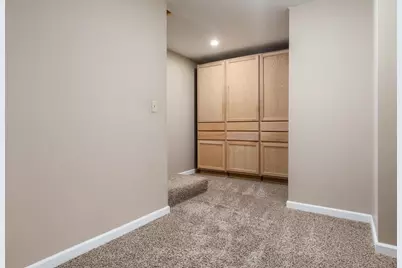 6571 Chartwell Drive, Rockford, IL 61107 - Photo 52