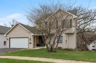 918 Julien St, Belvidere, IL 61008 - Photo 4