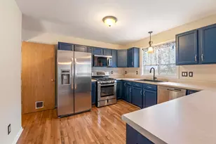 918 Julien St, Belvidere, IL 61008 - Photo 14