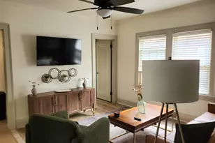 718 Seminary St, Rockford, IL 61104 - Photo 10