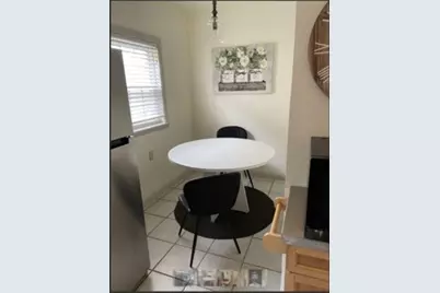 722 Seminary Street, Rockford, IL 61104 - Photo 2