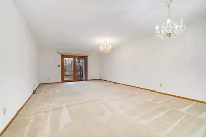 5036 Valley Pines Drive, Rockford, IL 61109 - Photo 4