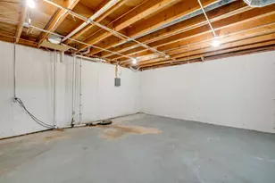 5036 Valley Pines Dr, Rockford, IL 61109 - Photo 32