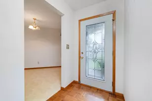 5036 Valley Pines Dr, Rockford, IL 61109 - Photo 2