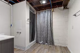 303 Gold River Ave, Rockford, IL 61102 - Photo 14