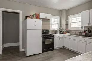 1304 Benton St, Rockford, IL 61107 - Photo 24