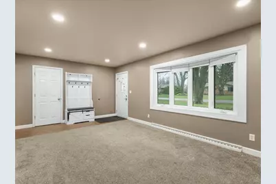 2912 Panorama Drive, Rockford, IL 61109 - Photo 8